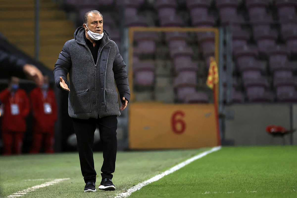 Son dakika spor haberleri: Galatasaray’da Fatih Terim sessizliğini bozdu! Belhanda kararı sonrası...