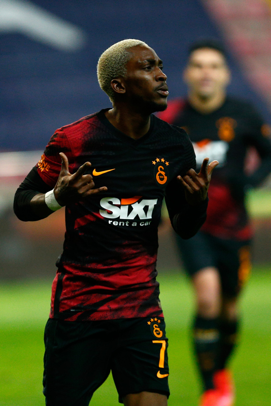 Galatasaray’da Onyekuru fark yaratıyor!