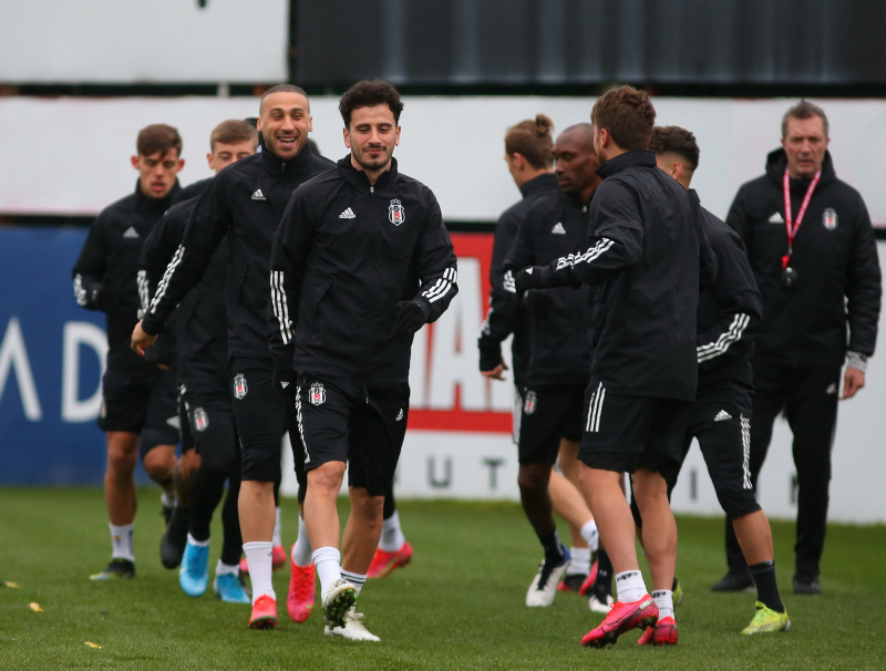 Şampiyonluk yolunda en keskin viraj! İşte 8 maddede Beşiktaş ve Fenerbahçe’nin son durumu