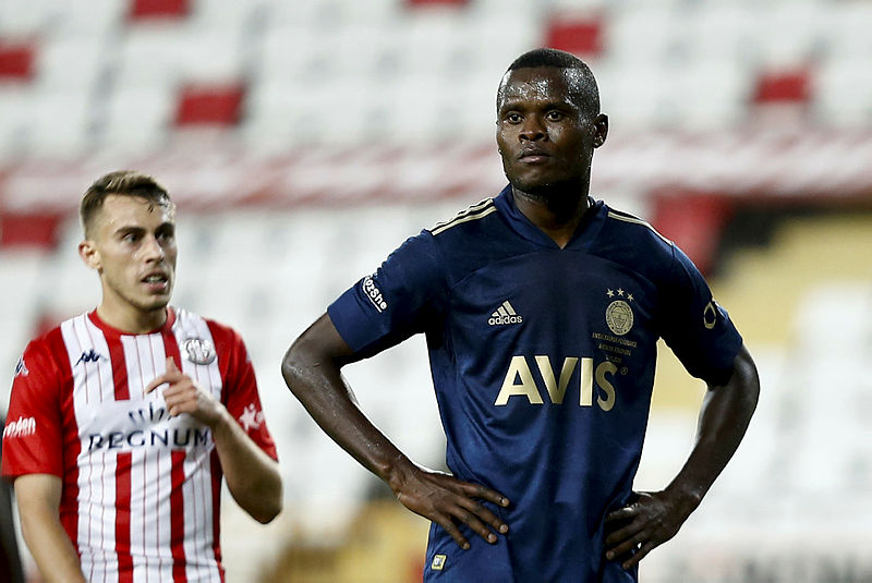 Fenerbahçe’de Samatta’nın sözleşmesinde flaş detay! Sezon sonunda...