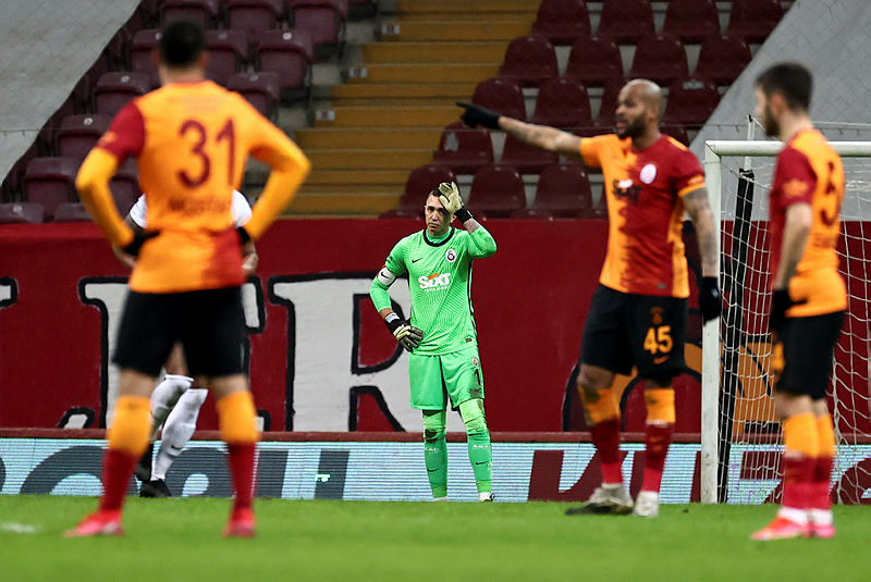 Son dakika spor haberleri: Galatasaray yeni sol bekini buldu! Sözleşme şartları...