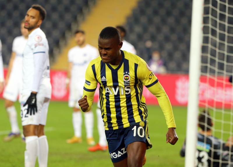 Son dakika FB haberleri | Fenerbahçe’ye Samatta müjdesi! 3 milyon euro