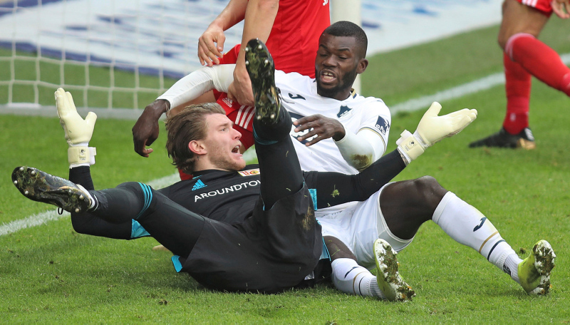 Son dakika spor haberi: Beşiktaş’a UEFA’dan gelen cezanın altından Loris Karius çıktı! İşte o detay...