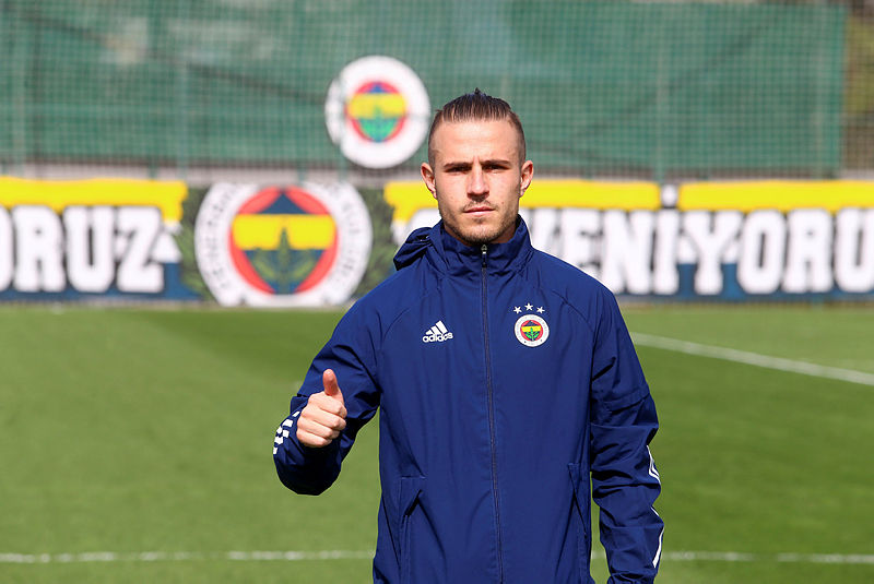 Son dakika spor haberi: Fenerbahçe’ye Emre Belözoğlu dokunuşu! İlk 11’de flaş değişiklikler...