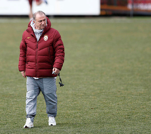 Galatasaray’dan transferde stoper hamlesi! Marcao’nun yerine...