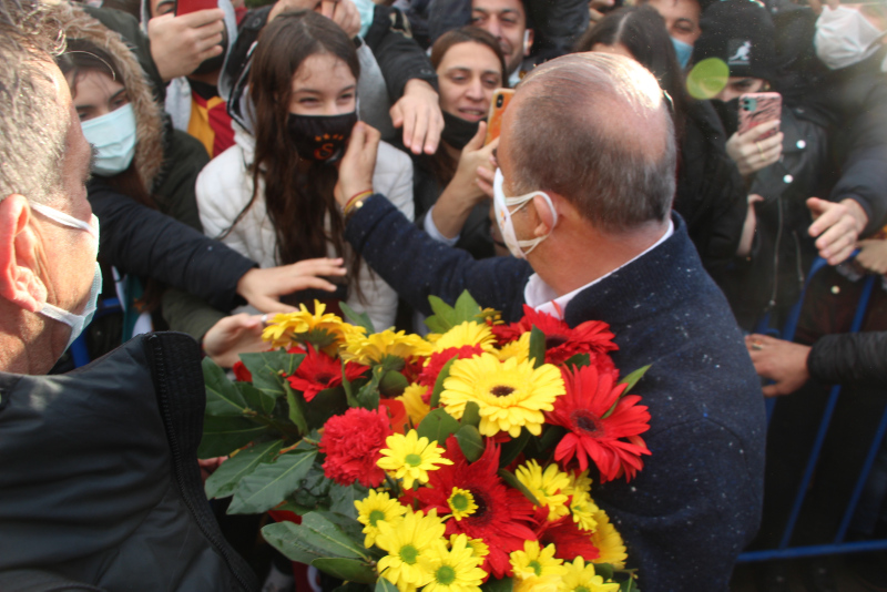 Tercihleri çok tartışılmıştı... Galatasaray’da çanlar Fatih Terim için çalıyor