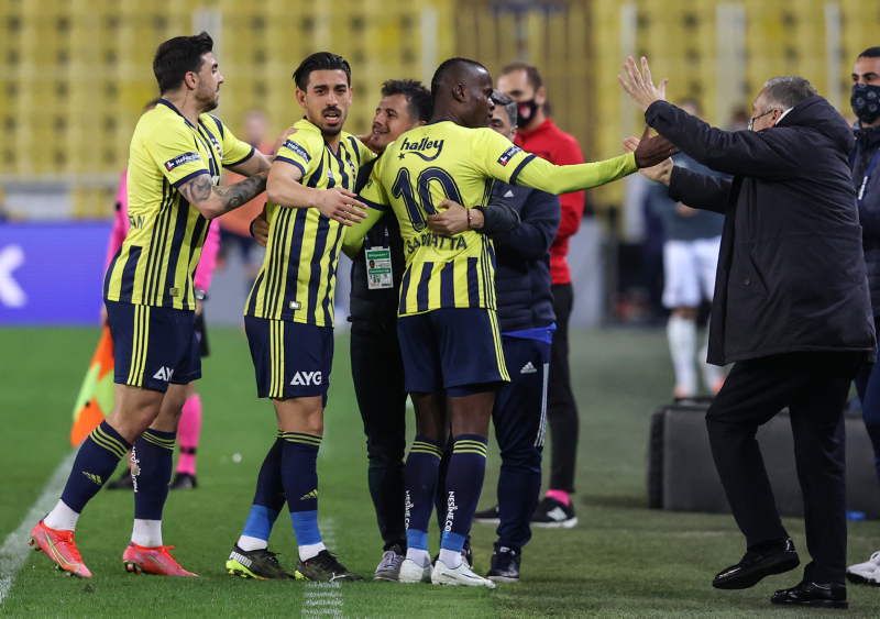 Fenerbahçe’de Mbwana Samatta’dan flaş Emre Belözoğlu sözleri!