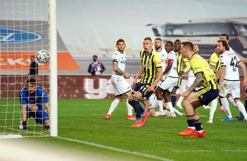 Son dakika spor haberi: Spor yazarları Fenerbahçe - Denizlispor maçını böyle değerlendirdi