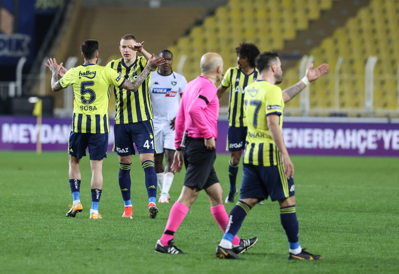 Son dakika spor haberi: Spor yazarları Fenerbahçe - Denizlispor maçını böyle değerlendirdi