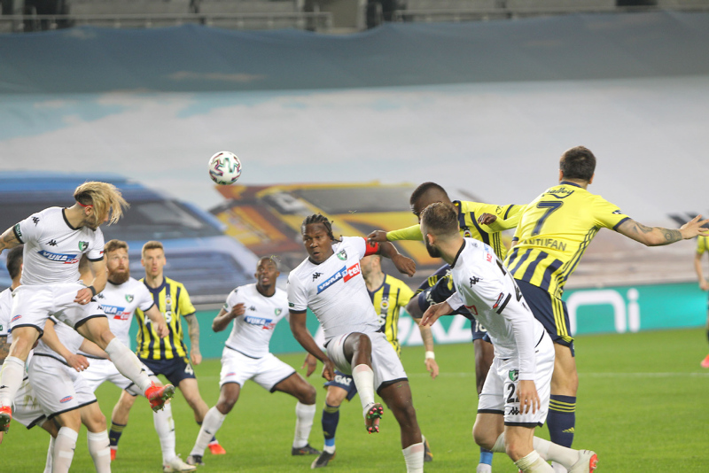 Son dakika spor haberi: Spor yazarları Fenerbahçe - Denizlispor maçını böyle değerlendirdi