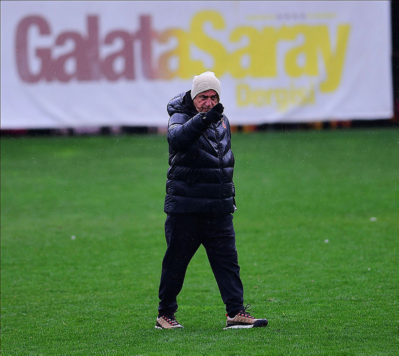 Son dakika Galatasaray haberleri: Onyekuru’dan kötü haber! Resmi açıklama geldi
