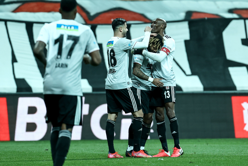 Son dakika spor haberi: Usta yazarlar Beşiktaş - Ankaragücü maçını böyle değerlendirdi!