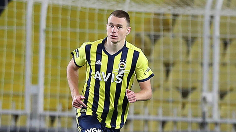 Son dakika transfer haberi: Avrupa’nın devleri Fenerbahçe’nin yıldız oyuncusunun peşinde! 25 milyon Euro...
