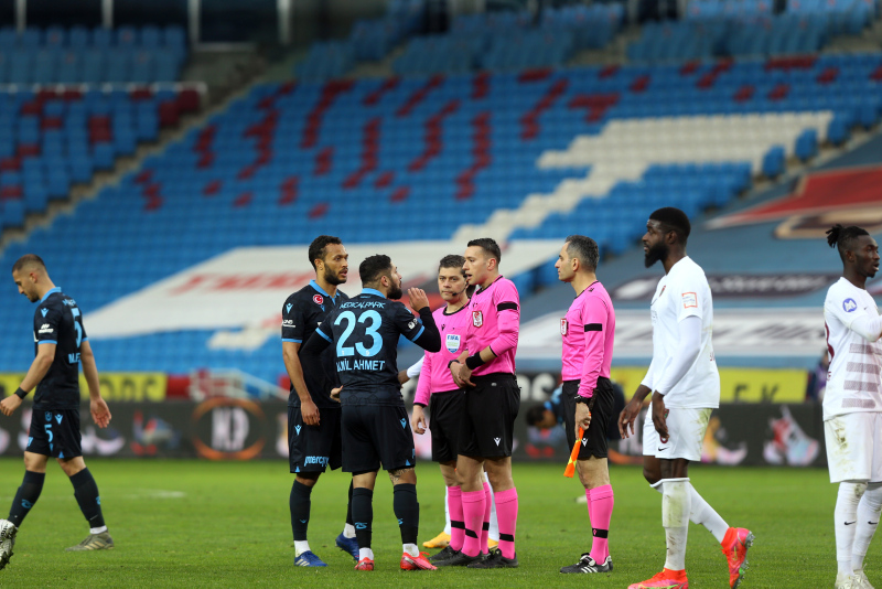Son dakika Trabzonspor haberi: Spor yazarlarından flaş Hatayspor maçı değerlendirmesi! Puan kaybının nedeni...