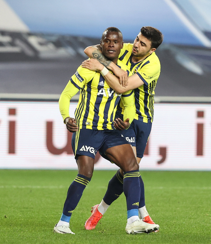 Son dakika spor haberleri: Fenerbahçe’ye büyük piyango! O isim için geliyorlar