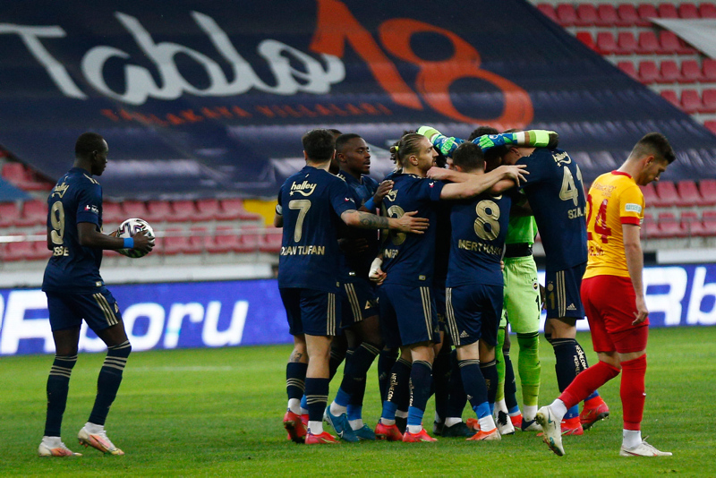 Son dakika spor haberi: İşte Fenerbahçe’nin UEFA Avrupa Ligi’ndeki muhtemel rakipleri!