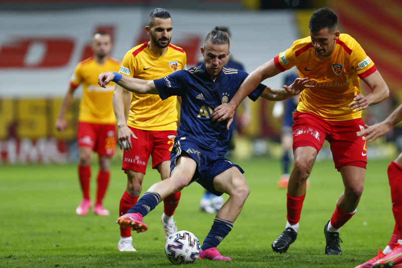 Son dakika spor haberi: İşte Fenerbahçe’nin UEFA Avrupa Ligi’ndeki muhtemel rakipleri!