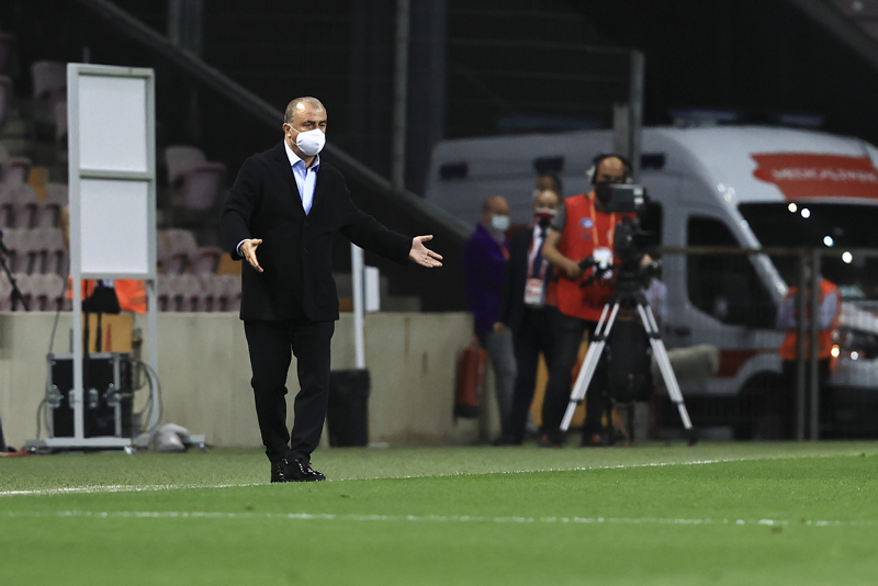 Son dakika spor haberleri: Fatih Terim’den ayrılık raporu! O ismin üstünü çizdi