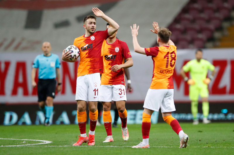 Son dakika spor haberleri: Fatih Terim’den ayrılık raporu! O ismin üstünü çizdi