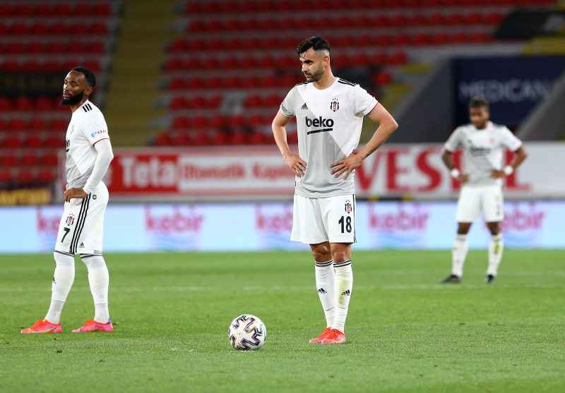 Beşiktaş transferde Rachid Ghezzal için harekete geçti! İşte teklif edilen rakam