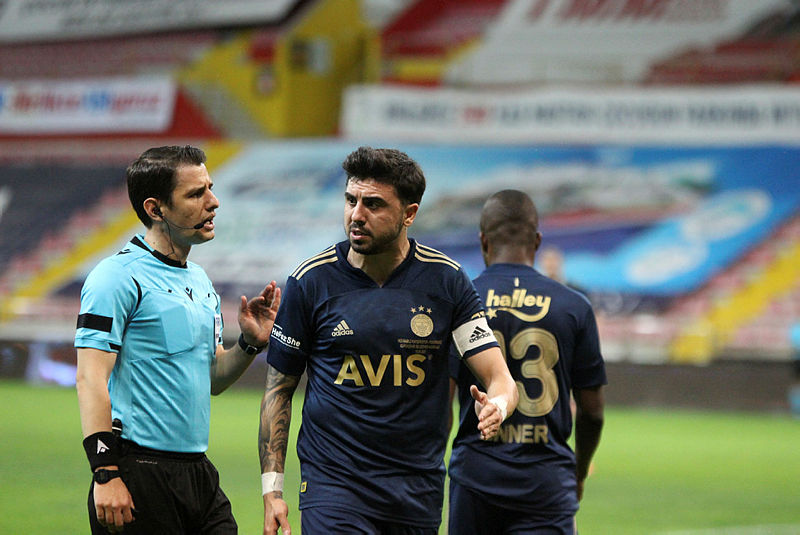 Lazio’dan transferde Ozan Tufan atağı! Fenerbahçe’ye 3 teklif sundular