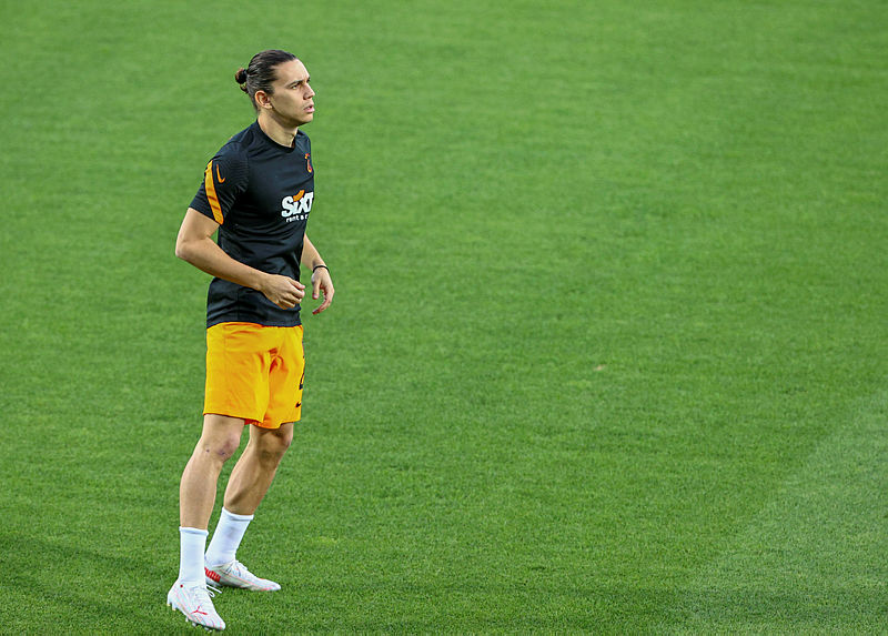 Son dakika transfer haberleri: Galatasaray’dan orta saha bombası! Bonservisi soruldu