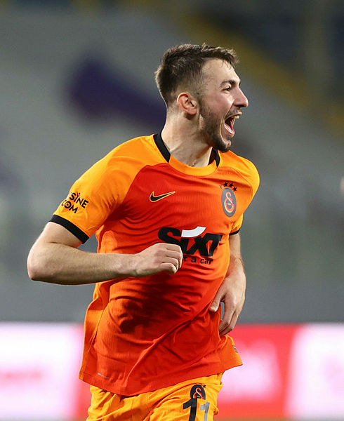 Son dakika transfer haberleri: Galatasaray’da imzalar peş peşe! 4 futbolcu birden...