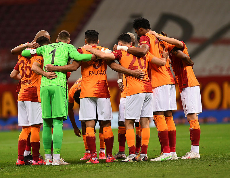Son dakika transfer haberi: Galatasaray’dan Yiğithan Kır atağı!