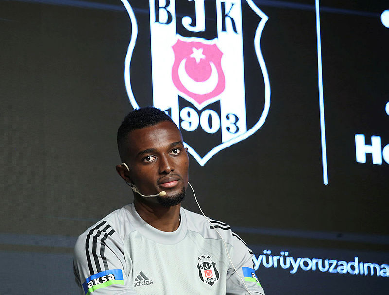 Son dakika spor haberi: Beşiktaş’ta Bernard Mensah için Bakü’de transfer zirvesi!