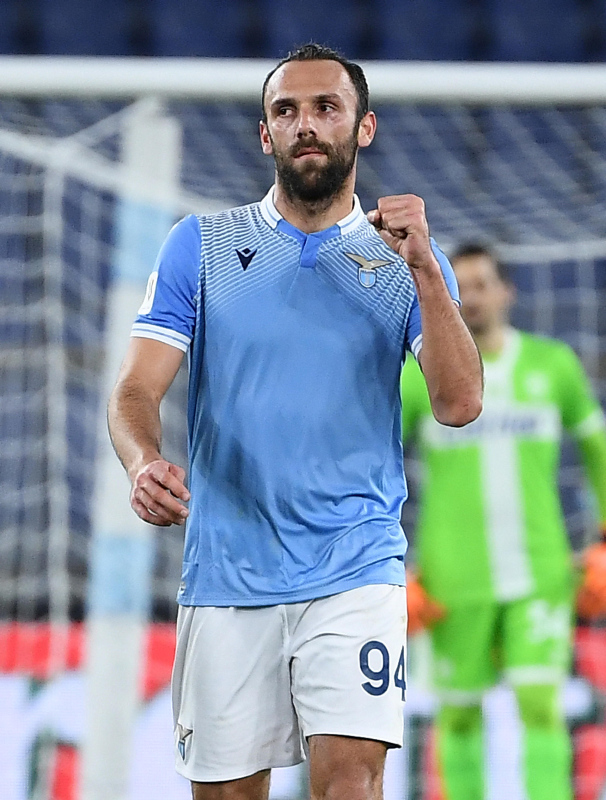 Son dakika spor haberleri: Fenerbahçe’nin gözü Vedat Muriqi’de! Lazio kampı...