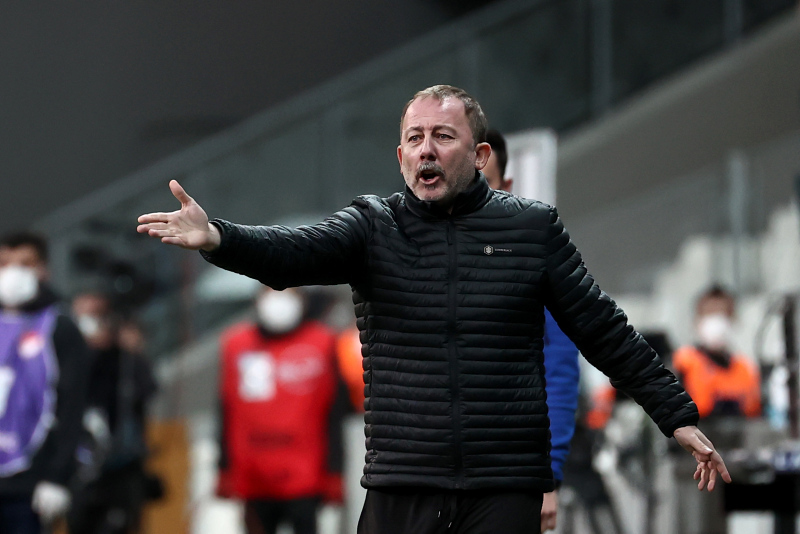 Son dakika Beşiktaş haberi: Sergen Yalçın sessizliğini bozdu! Yönetimden tek istediğim...