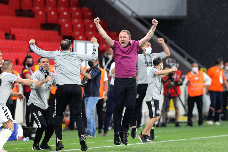 Son dakika Beşiktaş haberi: Sergen Yalçın sessizliğini bozdu! Yönetimden tek istediğim...