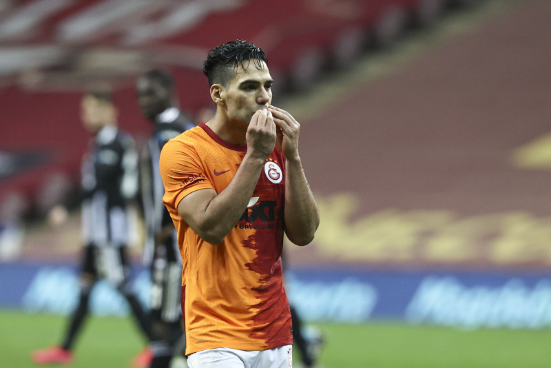Son dakika spor haberi: Transferde flaş gelişme! Galatasaray’da Radamel Falcao’ya talip çıktı
