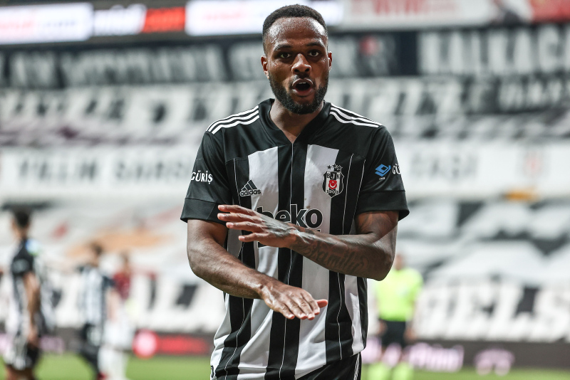 Son dakika transfer haberi: Beşiktaş Cyle Larin için kararını verdi! Bruma... | BJK haberleri
