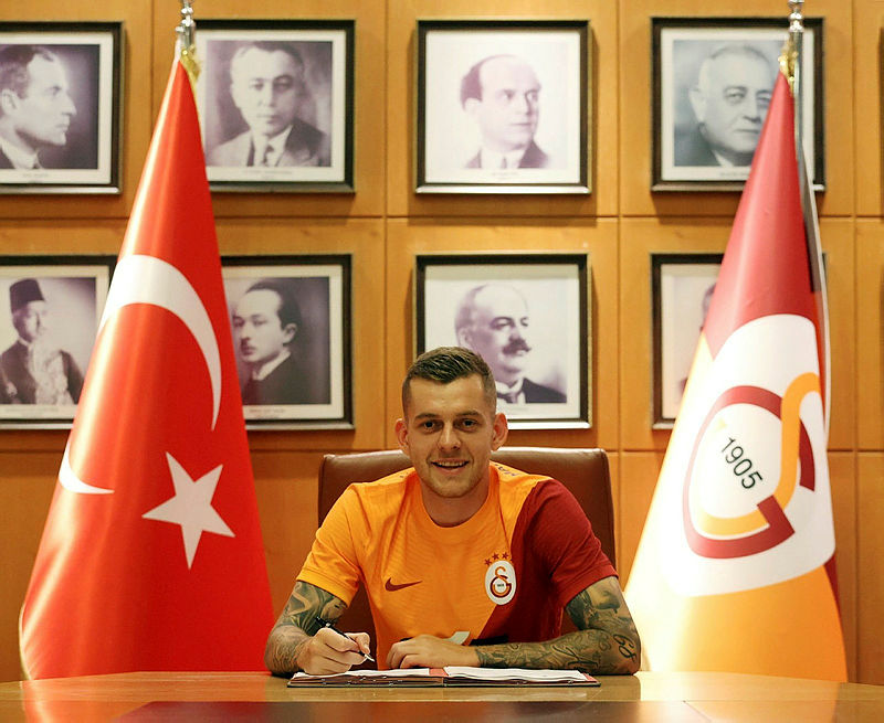 Son dakika transfer haberi: Galatasaray’ın yeni yıldızı Cicaldau’dan tarihe başarı!