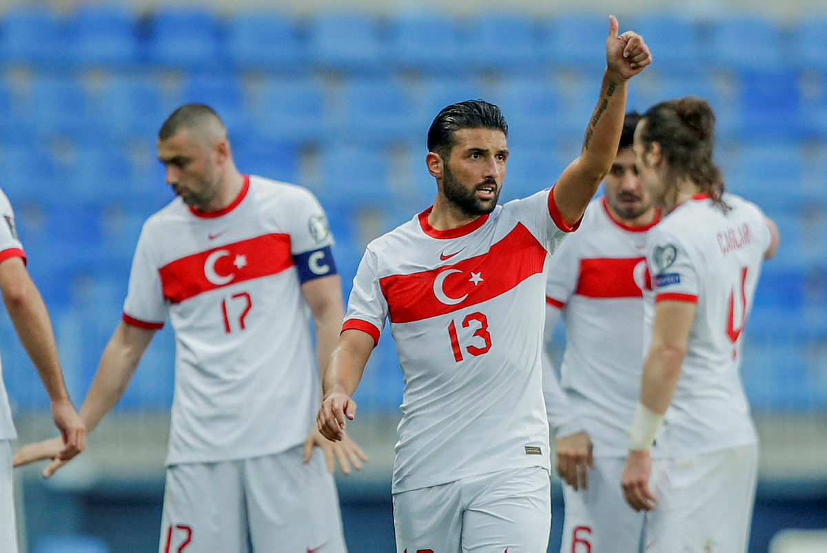 Son dakika transfer haberleri: Fenerbahçe’den sol bek harekatı! Sead Kolasinac ve Umut Meraş...