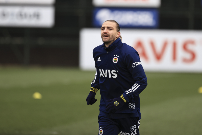 Fenerbahçe’de Caner Erkin neden kadro dışı bırakıldı? Dikkat çeken detay...