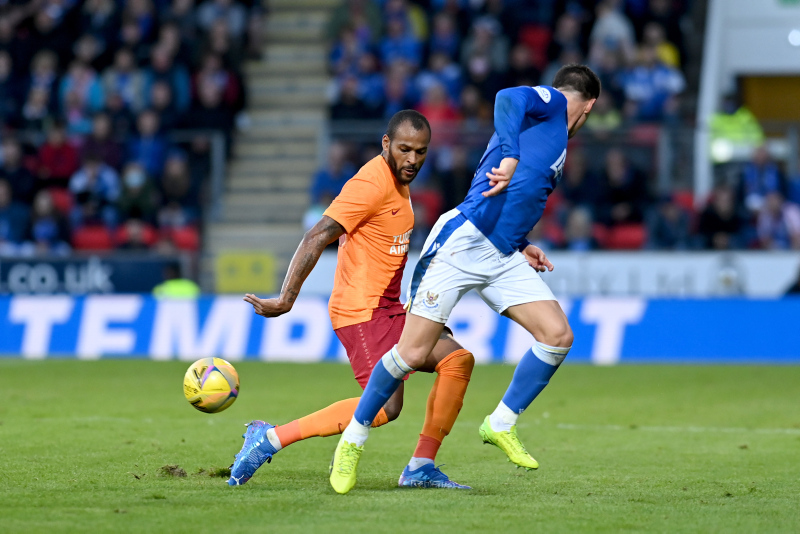 Son dakika spor haberi: Galatasaray’da Kerem Aktürkoğlu’na yumruk atan Marcao kaç maç ceza alacak?
