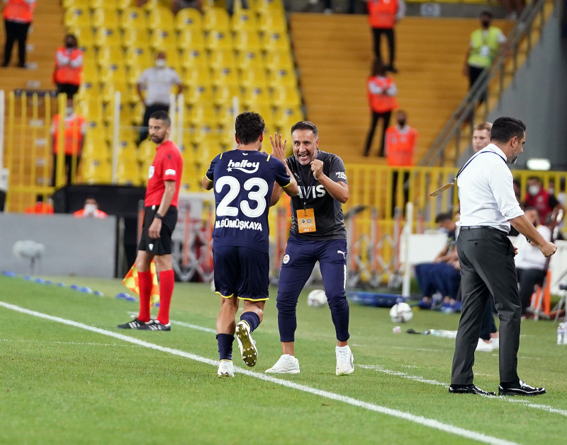 Son dakika spor haberi: Usta yazarlar Fenerbahçe-Helsinki maçını yorumladı!