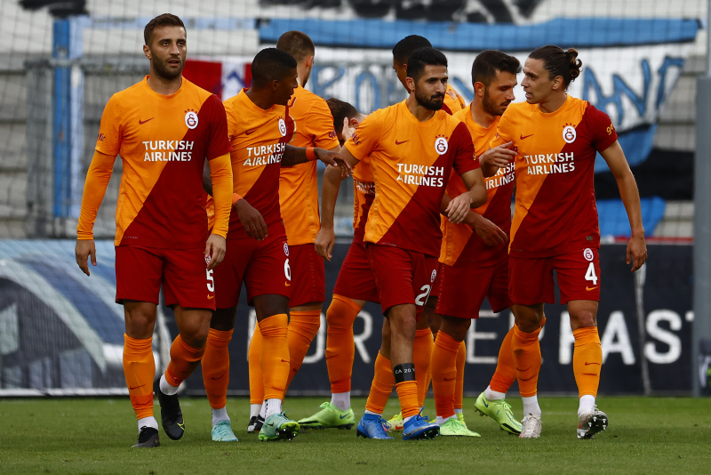 Son dakika spor haberi: Usta yazarlar Randers-Galatasaray maçını flaş sözlerle yorumladı!