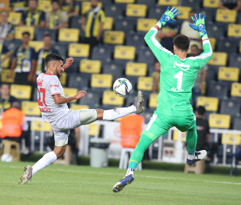 Son dakika spor haberi: Spor yazarlarından Fenerbahçe-Antalyaspor maçı yorumu!