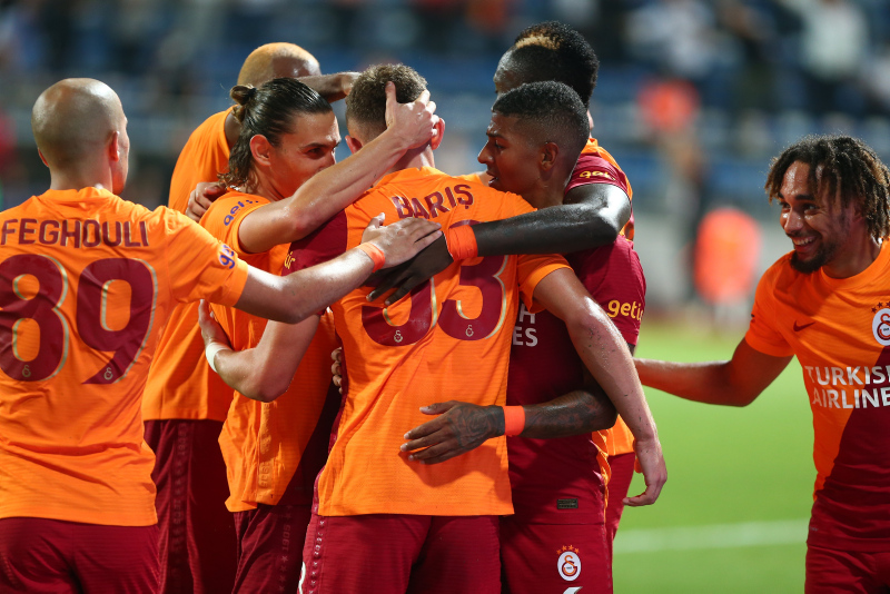 Son dakika spor haberi: Usta yazarlardan Galatasaray - Randers maçı sonrası flaş sözler! Mükemmel bir oyuncu...