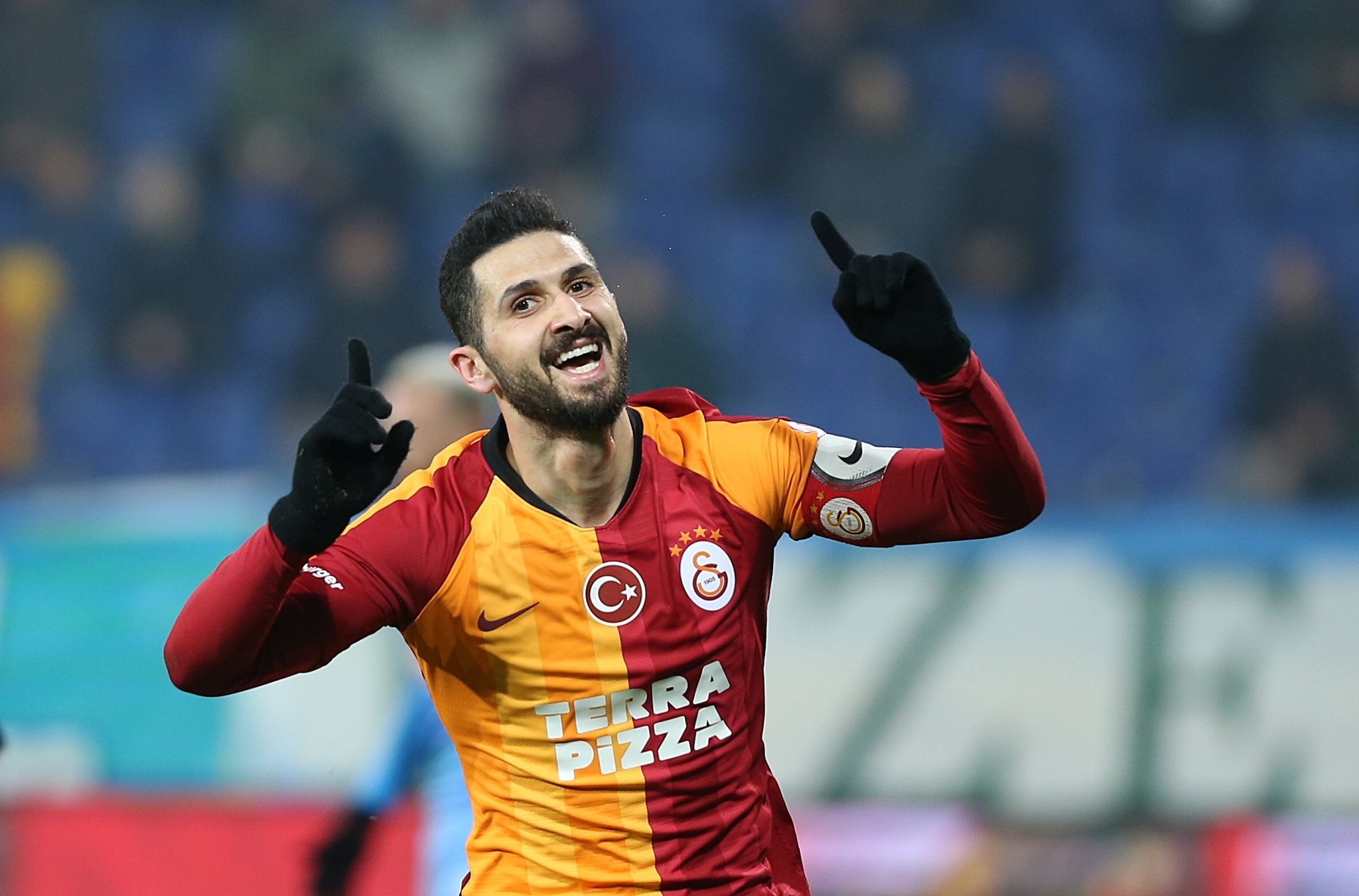 Son dakika spor haberi: Emre Akbaba’nın Galatasaray’dan ayrılma nedeni belli oldu!