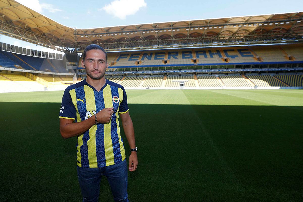 Son dakika Fenerbahçe haberleri: Vitor Pereira’nın Sivasspor maçı planı hazır! Yeni transferler...