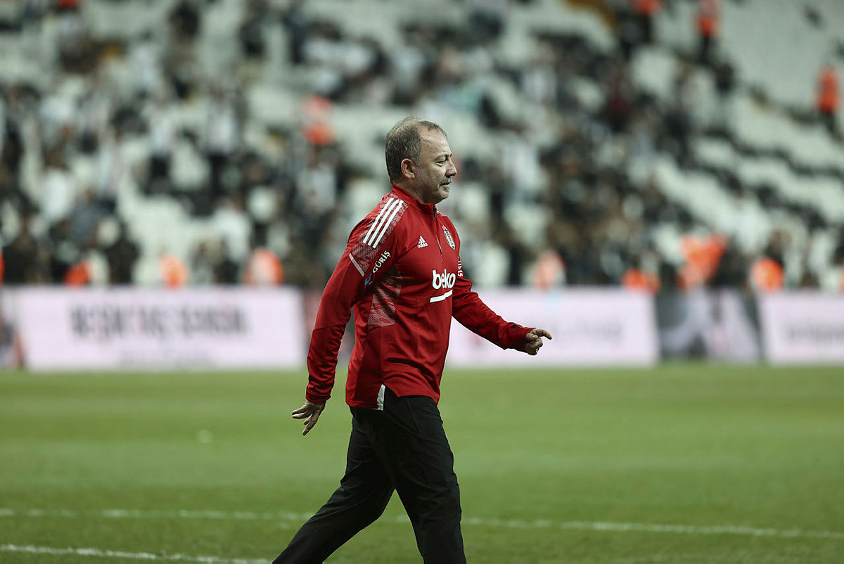 Son dakika spor haberi: Jaap Uilenberg Beşiktaş Teknik Direktörü Sergen Yalçın’a yanıt!