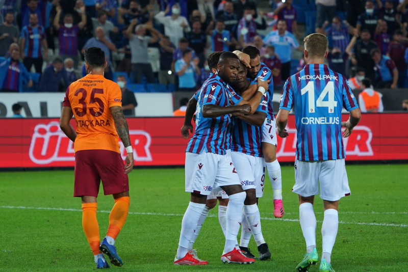 Son dakika spor haberleri: Trabzonspor’da Abdullah Avcı yeni hedefini belirledi! Milli araya kadar...