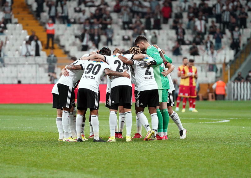 Kartal Şampiyonlar Ligi’nde sahne alıyor! İşte Beşiktaş - Dortmund maçının muhtemel 11’leri