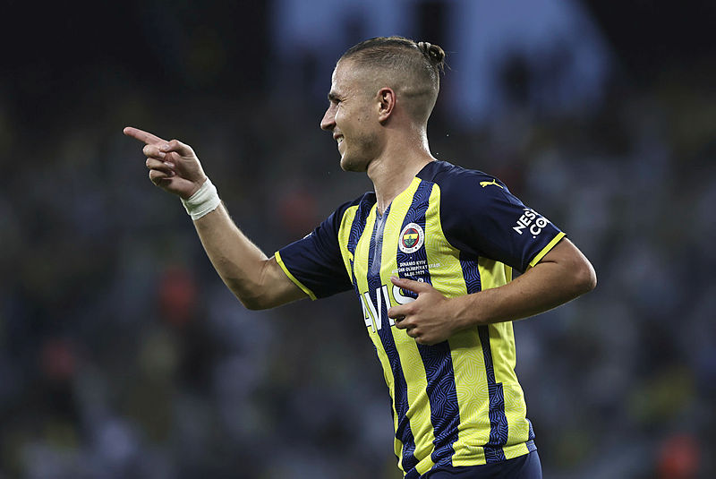 Son dakika Fenerbahçe haberleri: Gürcan Bilgiç’ten Mesut Özil yorumu! Şu anda küçümseniyor