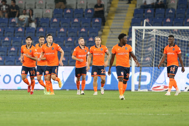 Son dakika spor haberi: Spor yazarları Başakşehir - Fenerbahçe maçını yorumladı