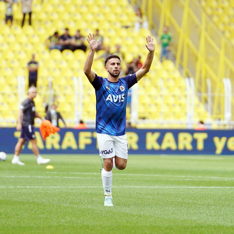 Son dakika spor haberi: Fenerbahçe’nin yeni transferleri sınıfta kaldı! Max Meyer, Miguel Crespo, Diego Rossi ve Berisha...